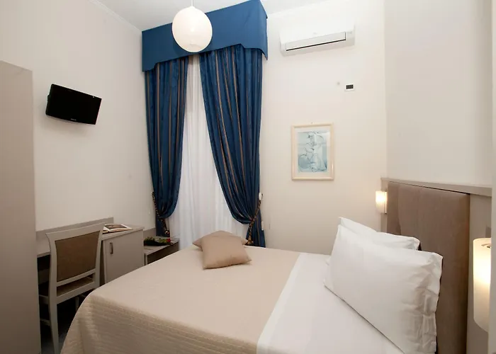 Giulio Cesare 3* ראפאלו