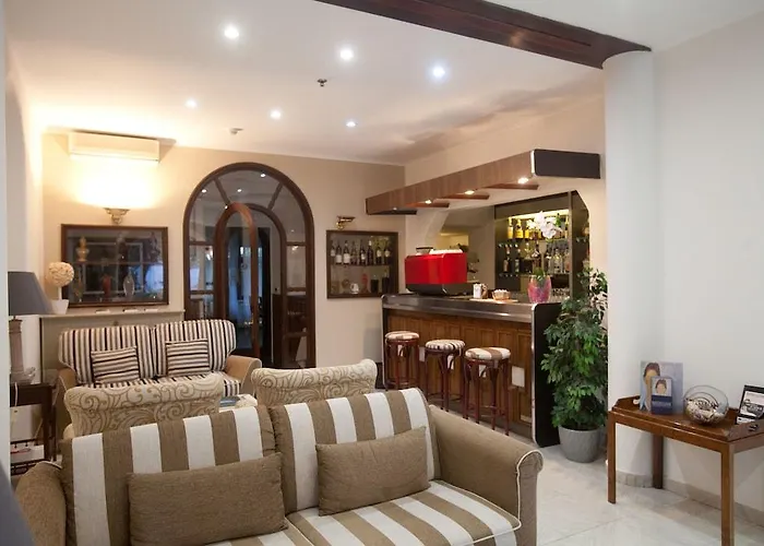 Giulio Cesare מלון ראפאלו