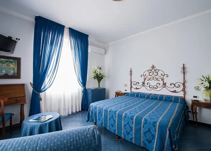 Giulio Cesare מלון ראפאלו